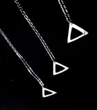 Håndlaget sølvsmykke. Design: Fare. flott å kombinere med smykker i ulike lengder